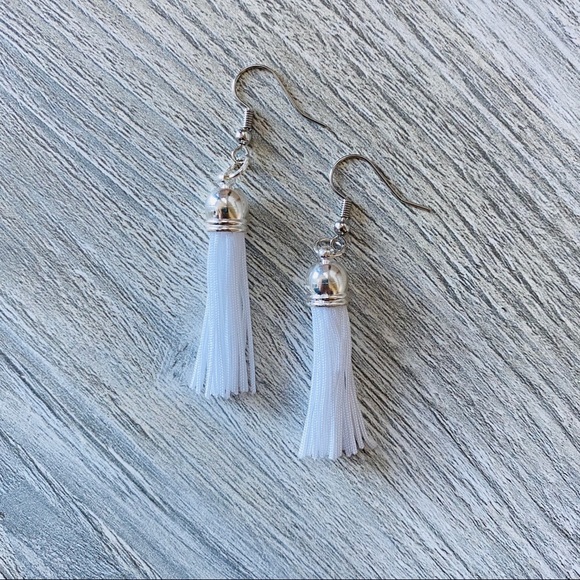 Jewelry - Tassel Earrings -White